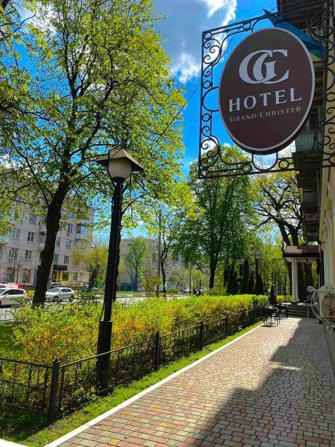 Grand Christer Hotel Киев Екстериор снимка
